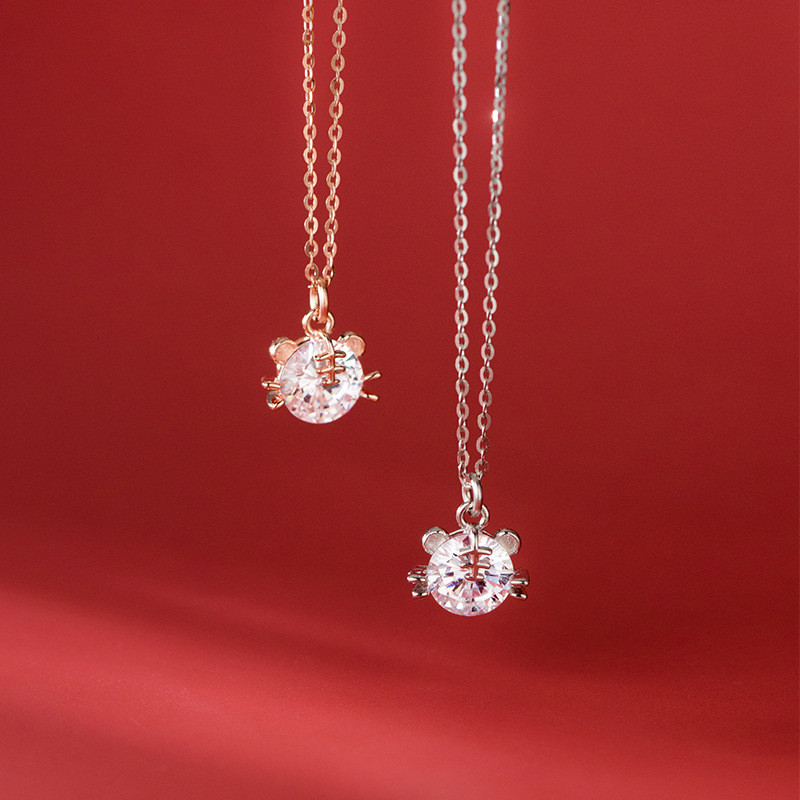 s925 sterling silver hollowed triangle necklace