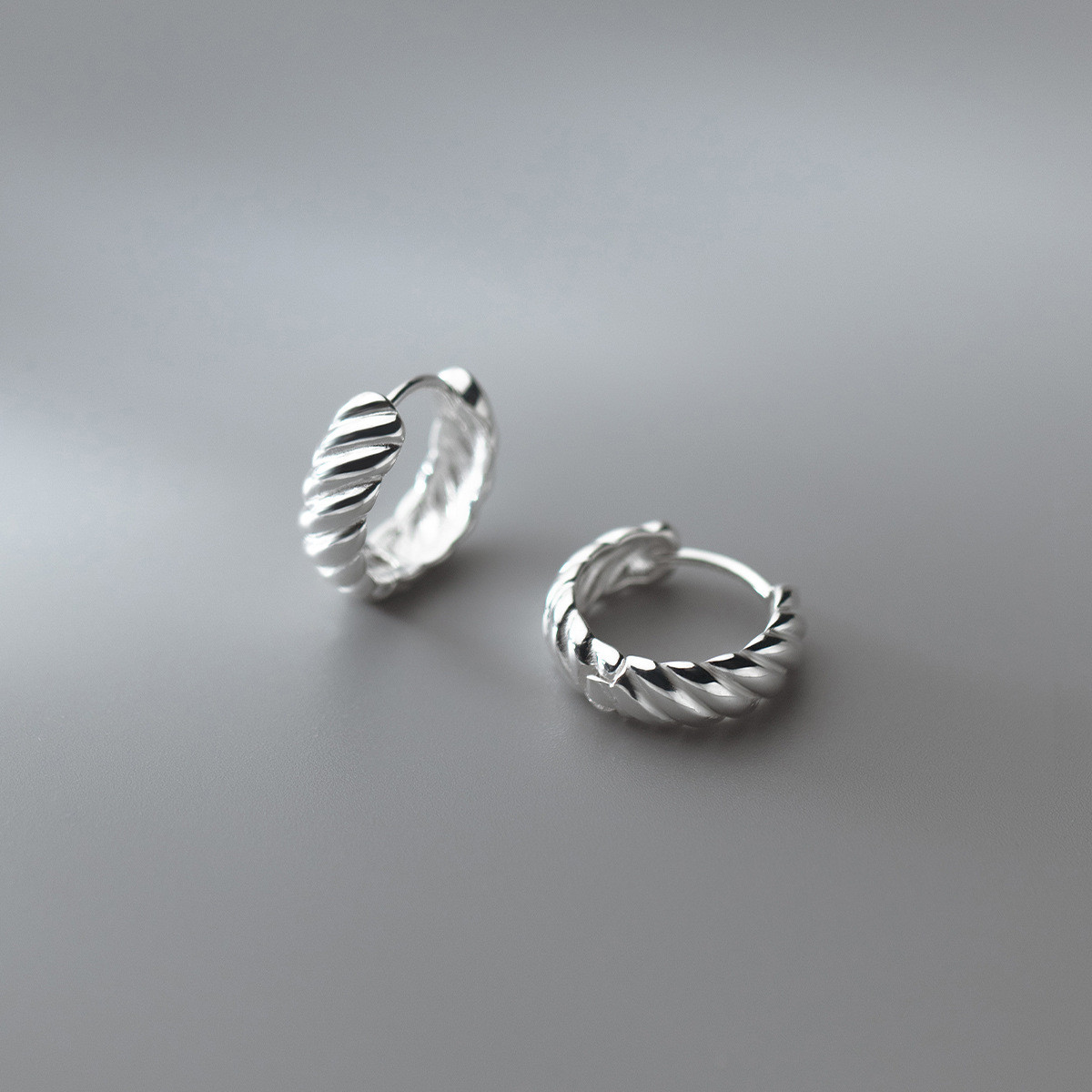 s925 sterling silver simple chic cross earrings