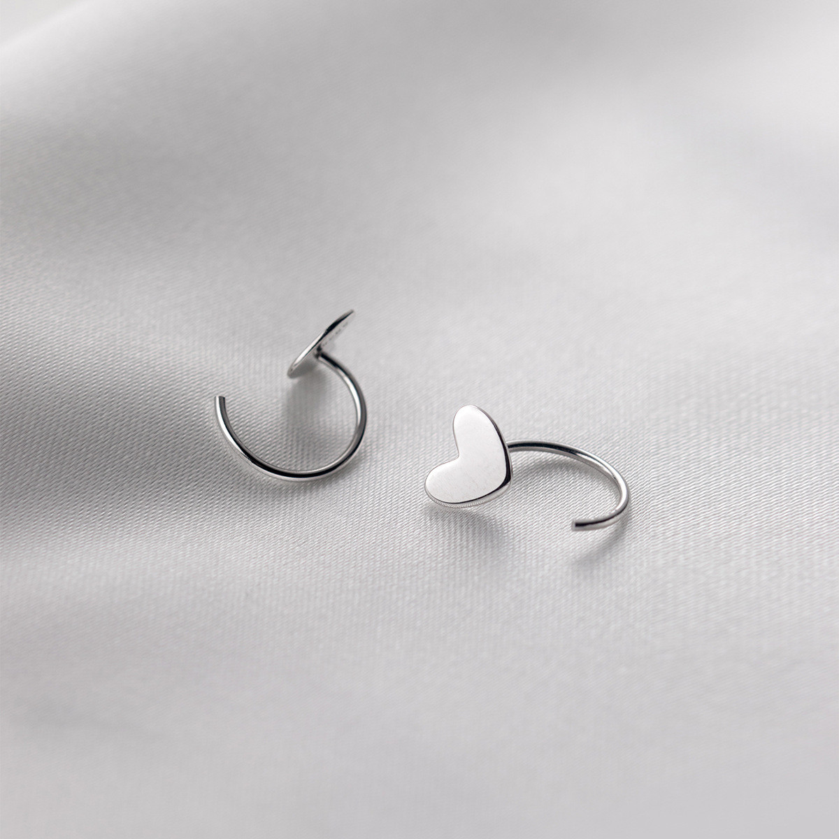 s925 sterling silver simple rhinestone asymmetric earrings