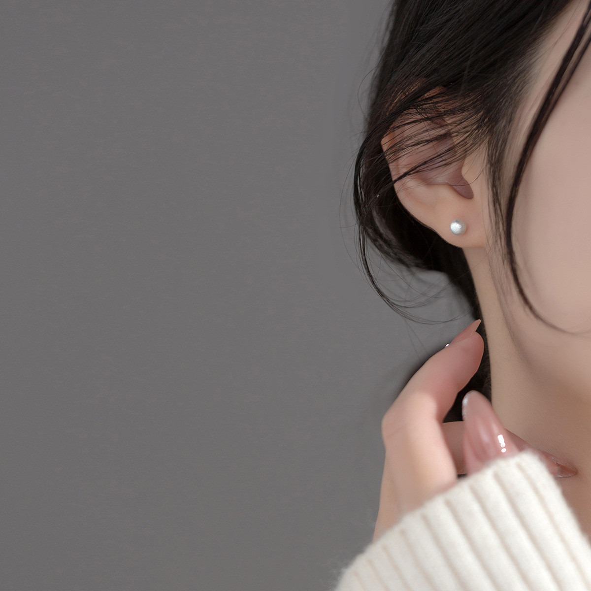 s925 silver stud white rabbit earrings